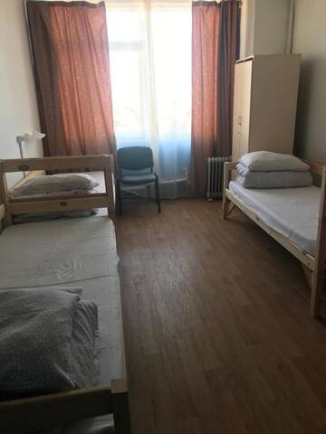 Фото номера Кровать в общем номере для мужчин с 4 кроватями Хостел B&amp;b Hostel г. Екатеринбург 6