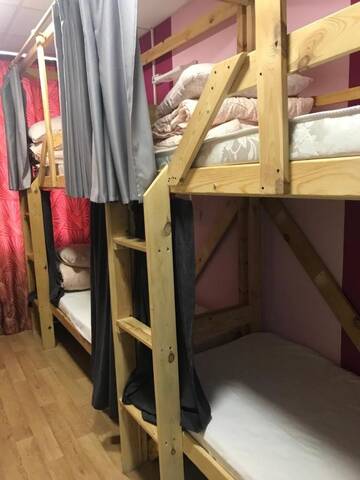 Фото номера Кровать в общем 6-местном номере для женщин Хостел B&amp;b Hostel г. Екатеринбург 5