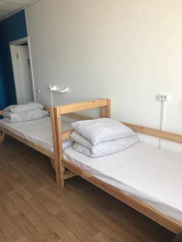 Фото номера Кровать в общем номере для мужчин с 4 кроватями Хостел B&amp;b Hostel г. Екатеринбург 3
