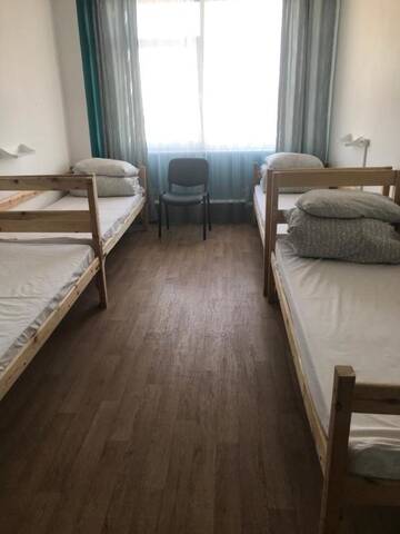 Фото номера Кровать в общем номере для мужчин с 4 кроватями Хостел B&amp;b Hostel г. Екатеринбург 2
